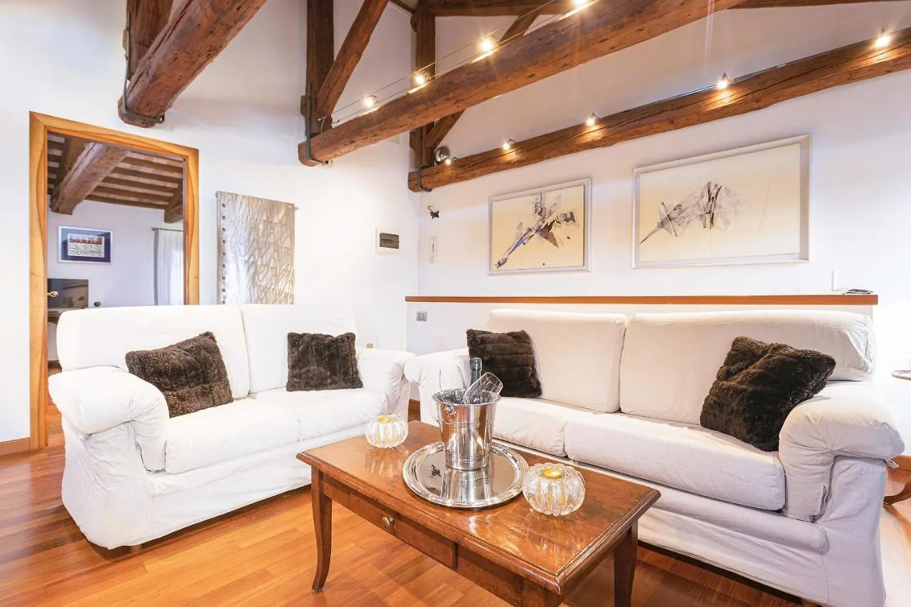 San Marco Luxury Loft With Terrace Apartment Venice Italy