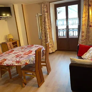 ronce.hotels-rhonealpes.com/