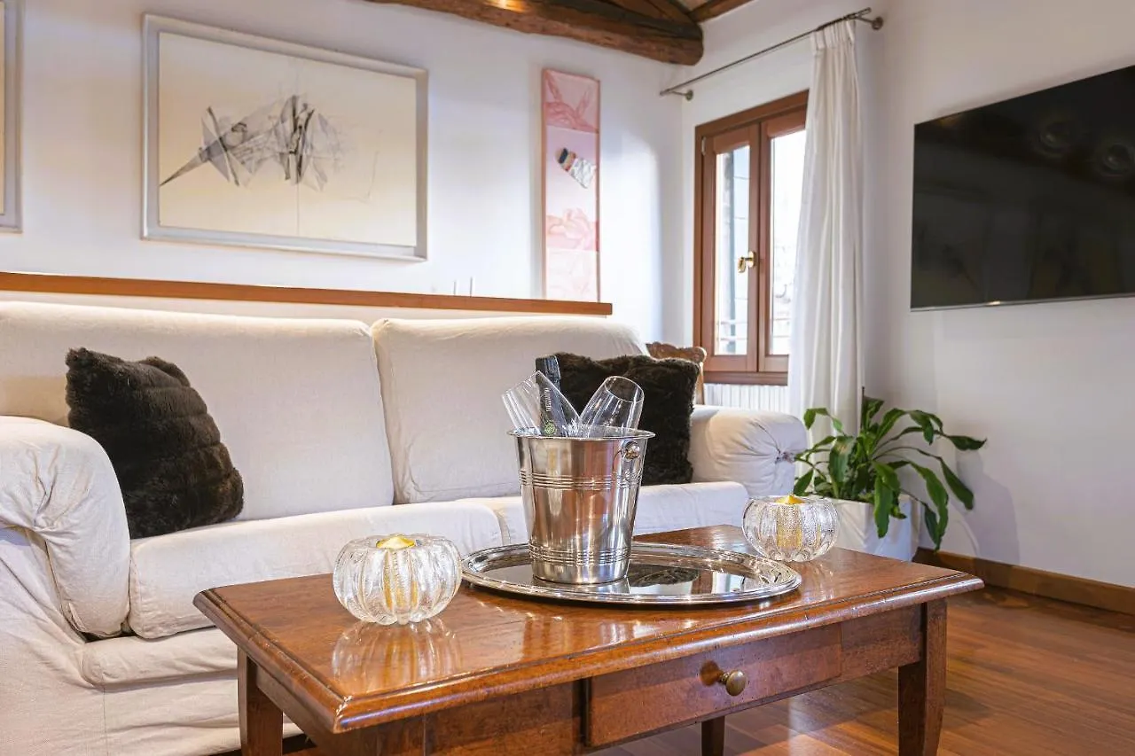 San Marco Luxury Loft With Terrace Apartment Venice